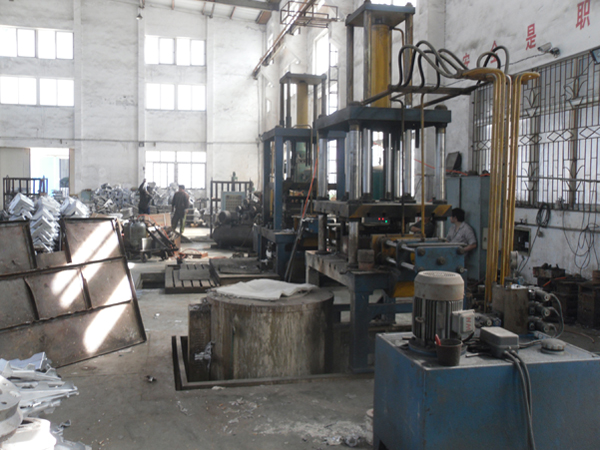 Aluminium low pressurey casting machine